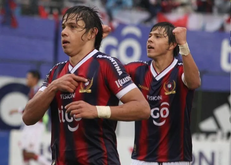 Romero, les frères Derrick du Paraguay