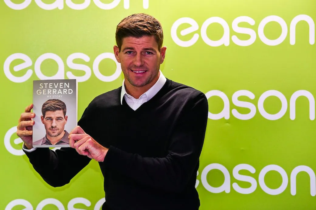 Tu sais que tu es fan de Steven Gerrard quand…