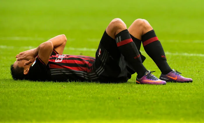 Bacca et le Milan, fragile idylle