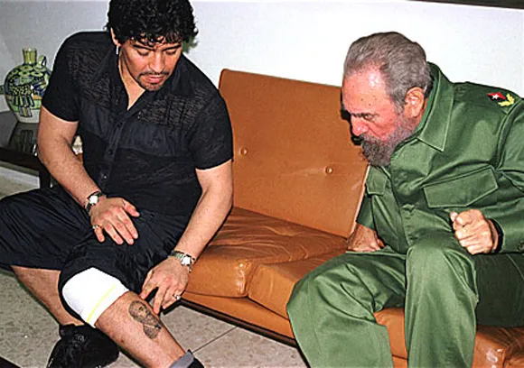 L&rsquo;hommage de Maradona à Fidel Castro
