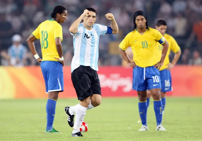 Ronaldinho et Riquelme à Chapecoense ?