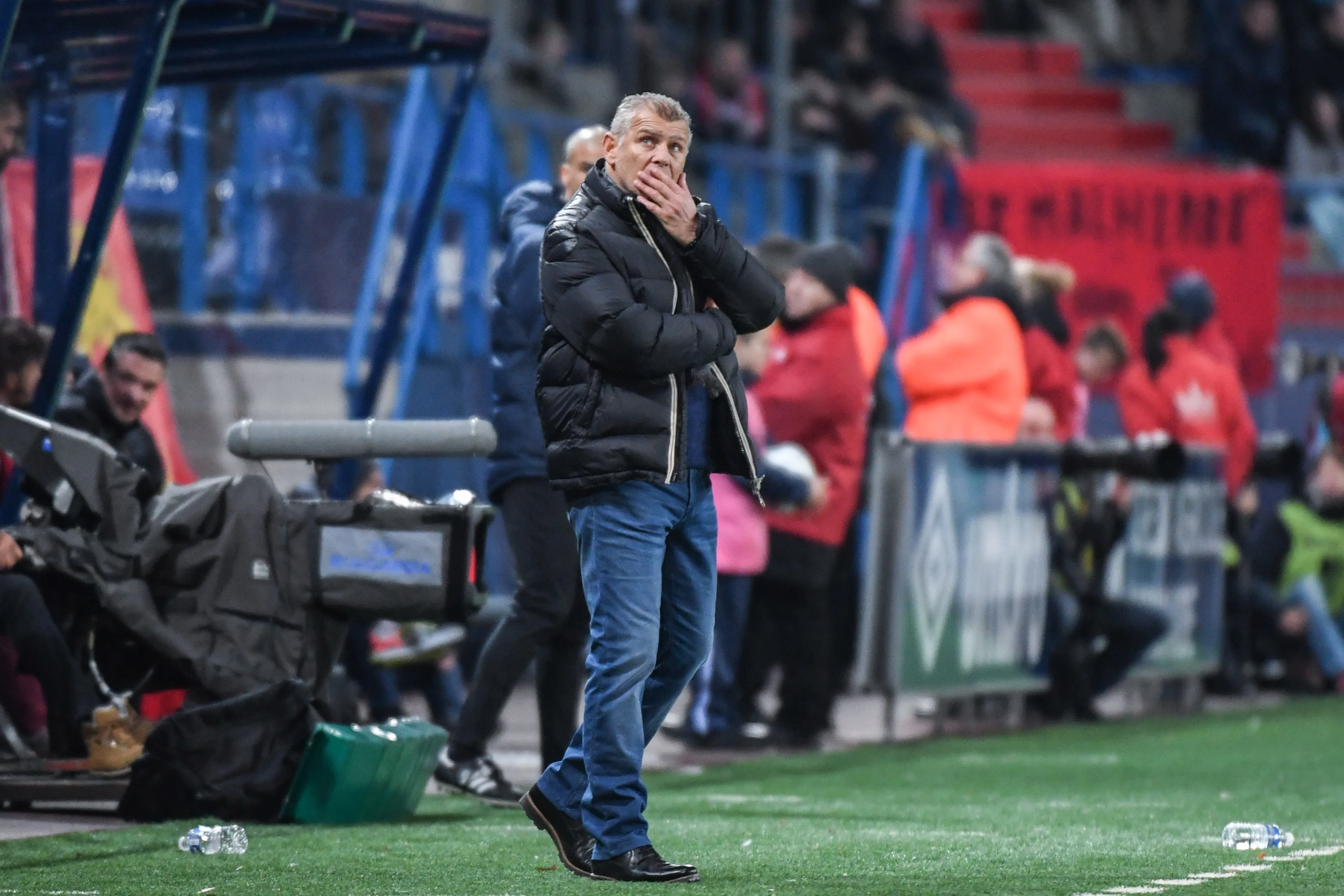 Garande parle de «<span style="font-size:50%">&nbsp;</span>suicide collectif<span style="font-size:50%">&nbsp;</span>»