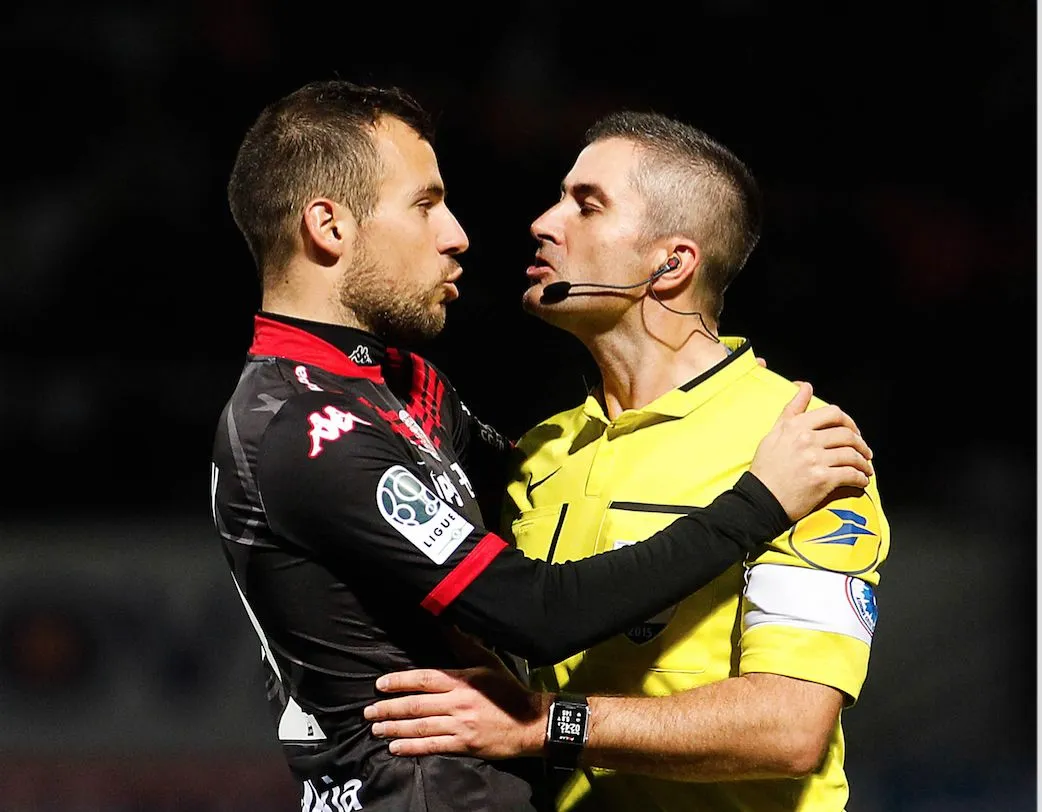 Guingamp – PSG : dernier match de Fredy Fautrel au sifflet