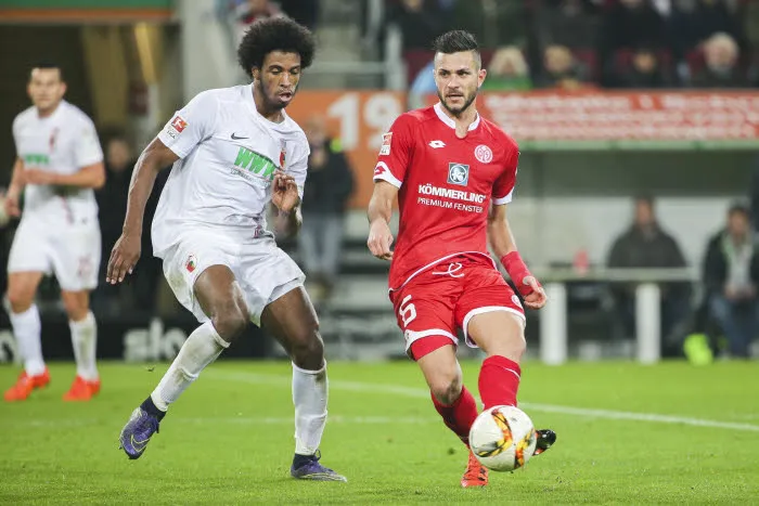 La sortie de grotte de Latza