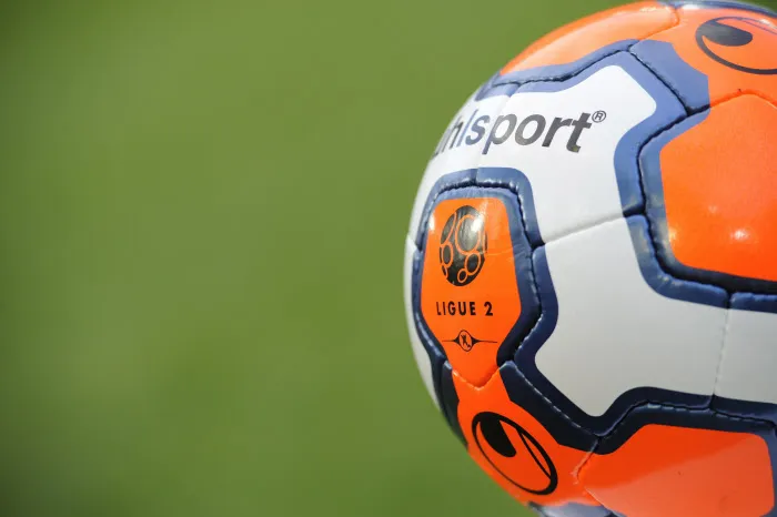 Tu sais que ton club est condamné dès le mercato d’hiver quand…