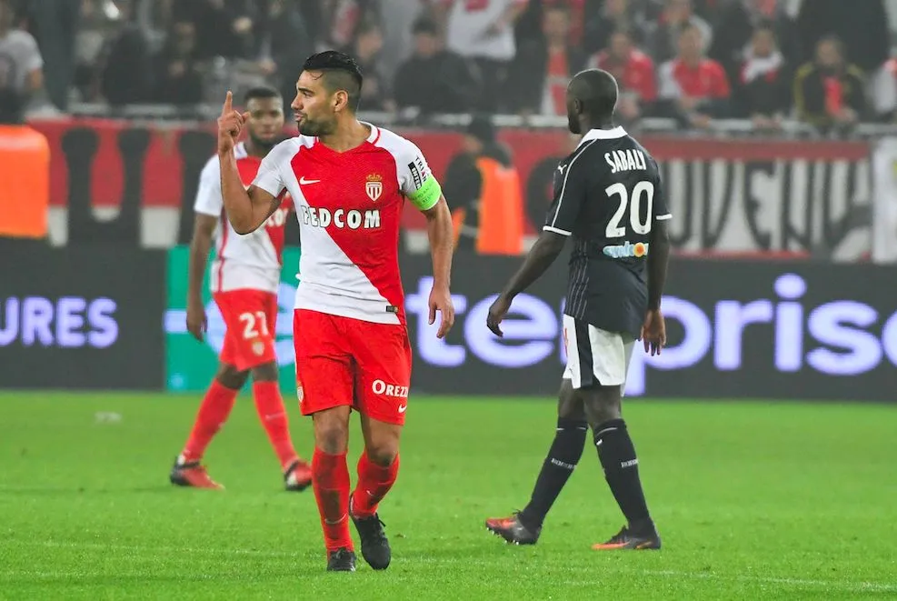 Monaco avale un Bordeaux bouchonné