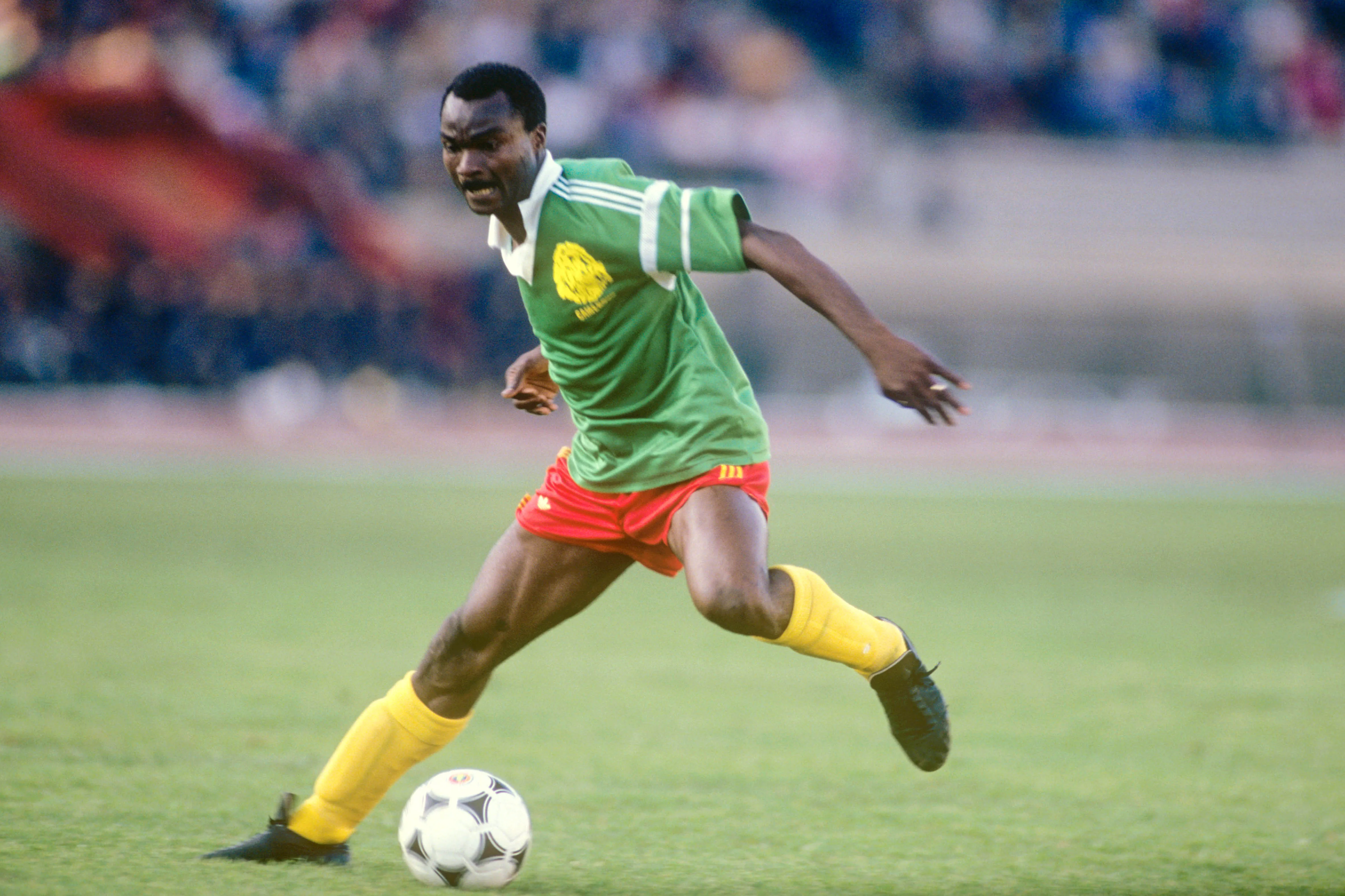 Roger Milla et la «<span style="font-size:50%">&nbsp;</span>trahison<span style="font-size:50%">&nbsp;</span>» des joueurs camerounais