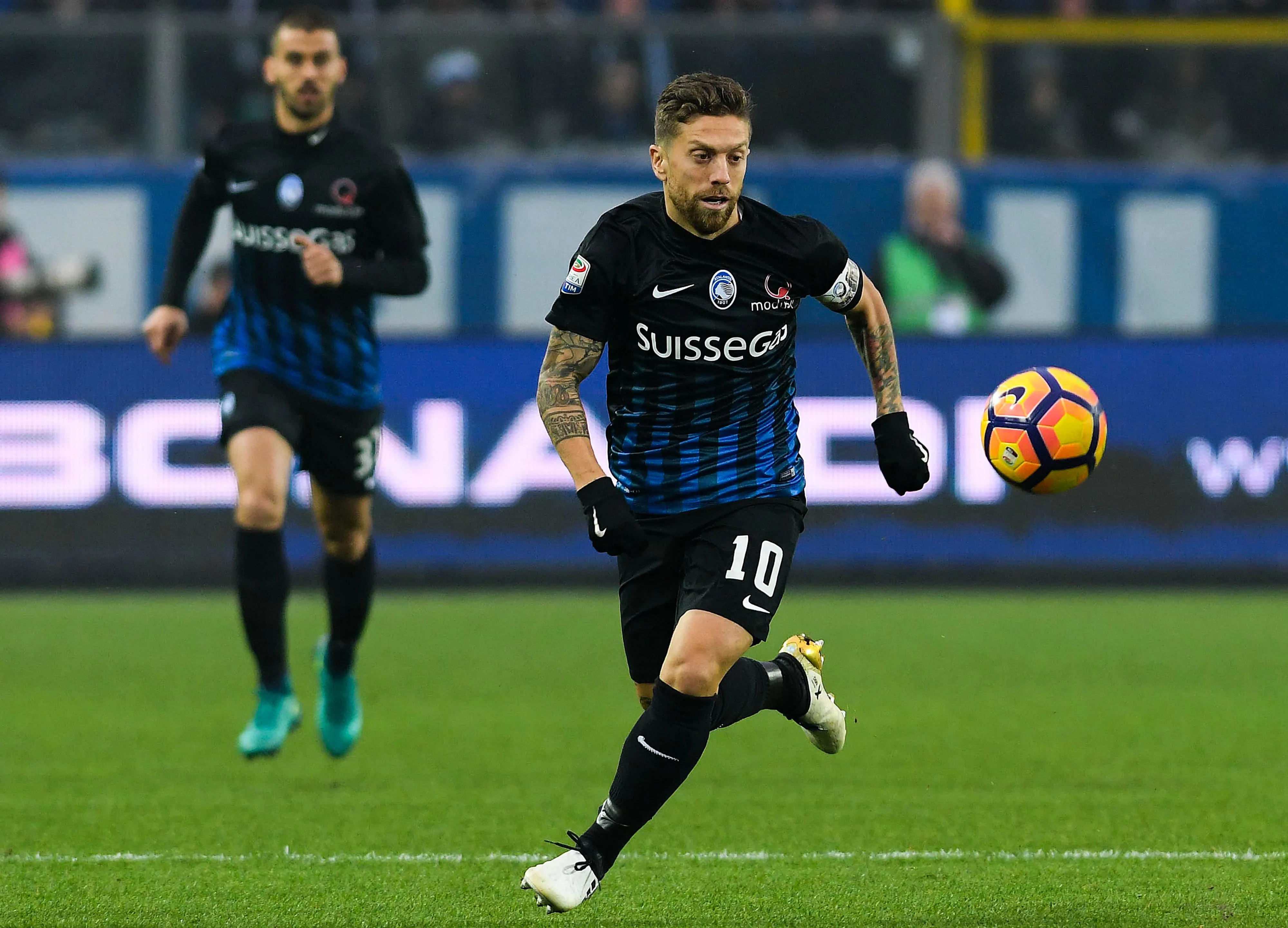 Le marquage collé‐serré de Papu Gómez