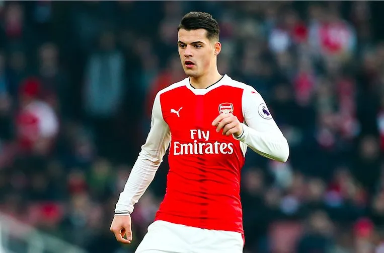 Granit Xhaka entendu pour des insultes racistes