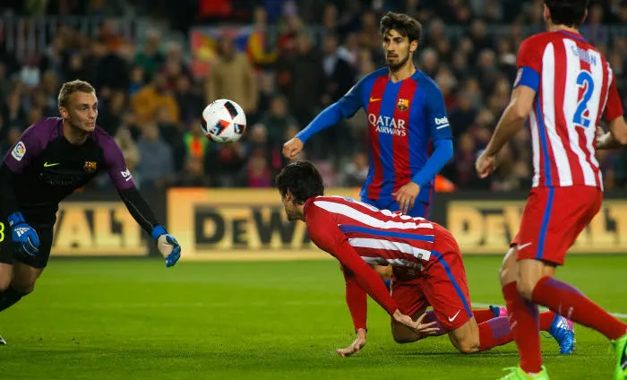 Le Barça s’offre une finale dans la souffrance