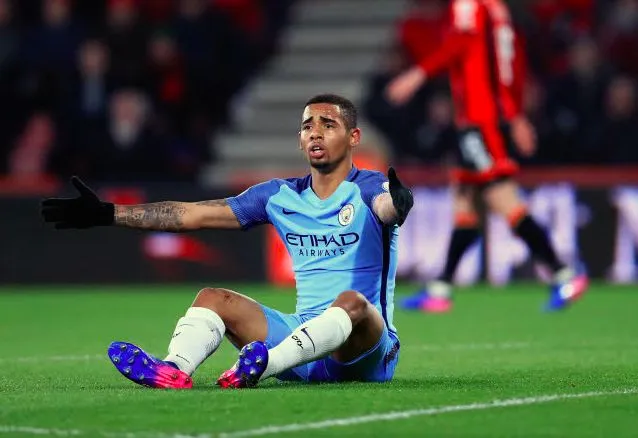 Gabriel Jesus out pour deux à trois mois