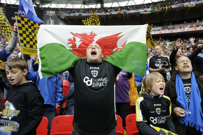 Le chant de Saint-Valentin des supporters de Cardiff