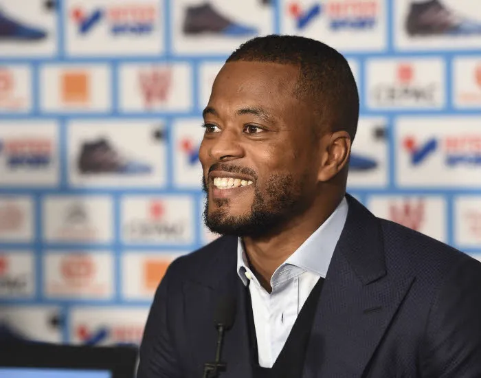 Patrice Évra, roi de la communication ?
