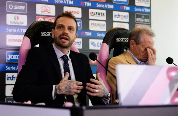 Le président de Palerme se fait tatouer le blason du club