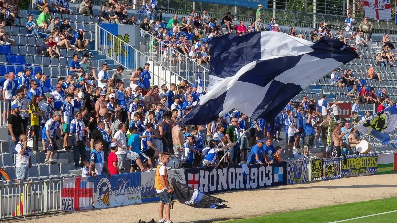 Incidents durant un match de D3 anglaise