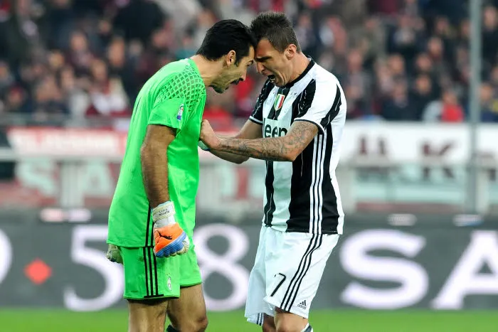 Mandžukić, l’aile ou la cuite