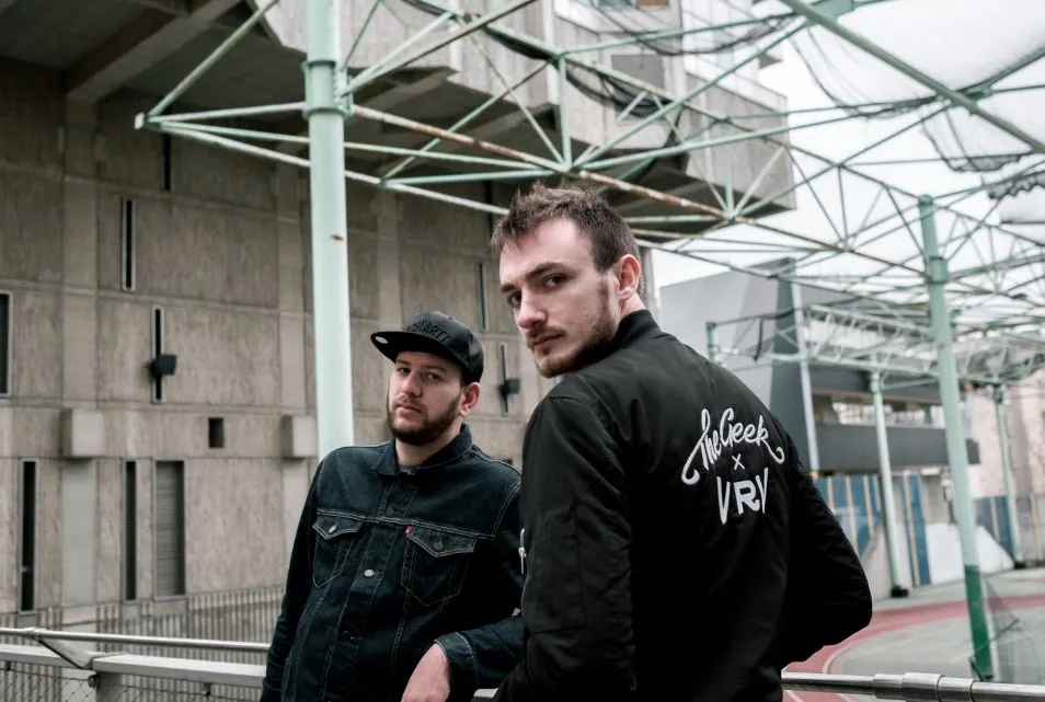 The Geek x VrV : «<span style="font-size:50%"> </span>À Paris, il manque un capitaine qui porte ses couilles<span style="font-size:50%"> </span>»