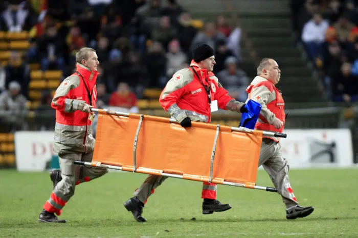 Un fan de Tottenham remercie la Croix rouge flamande