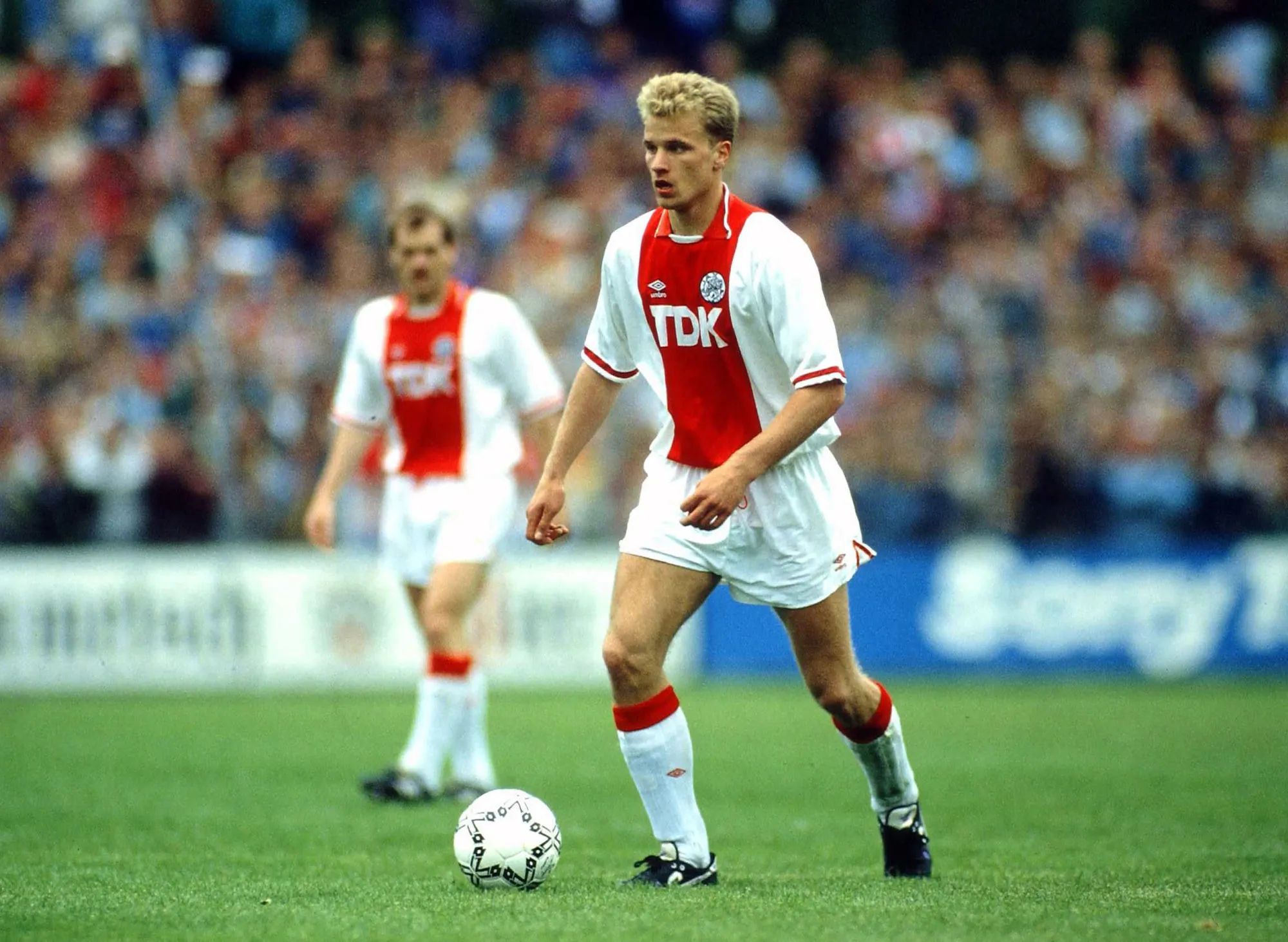 Quand Dennis Bergkamp mettait l&rsquo;Europe d&rsquo;accord