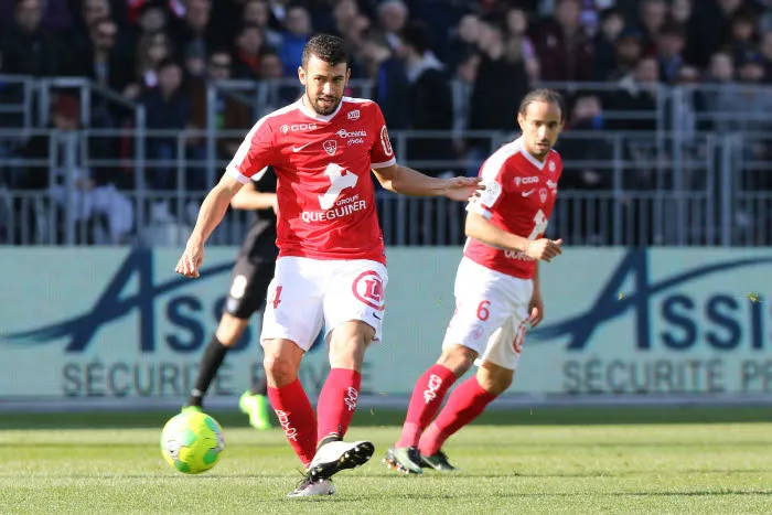 Tours respire, Troyes déroule et Brest reste leader