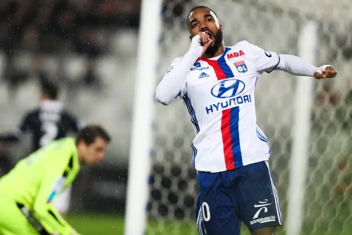 Lacazette, conquérir l’Europe pour gagner la France
