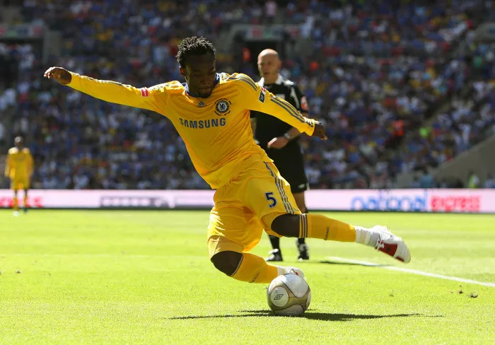 Indonésie : soucis administratifs pour Essien