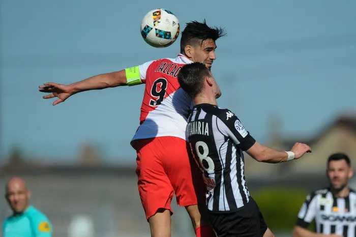 En grand d&rsquo;Angers, Monaco miraculé