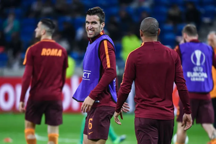 Strootman prend deux matchs de suspension pour son plongeon ridicule