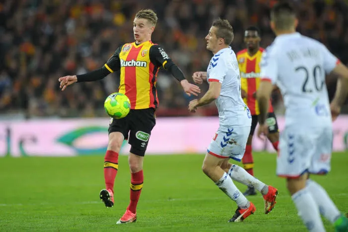 Lens et Strasbourg se neutralisent