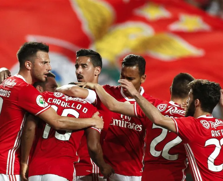 Le quatre à la suite pour Benfica