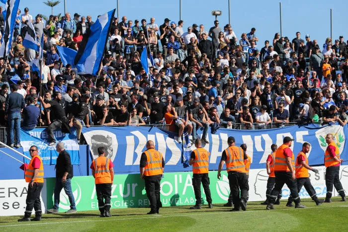 Un supportais bastiais condamné pour ses cris de singe