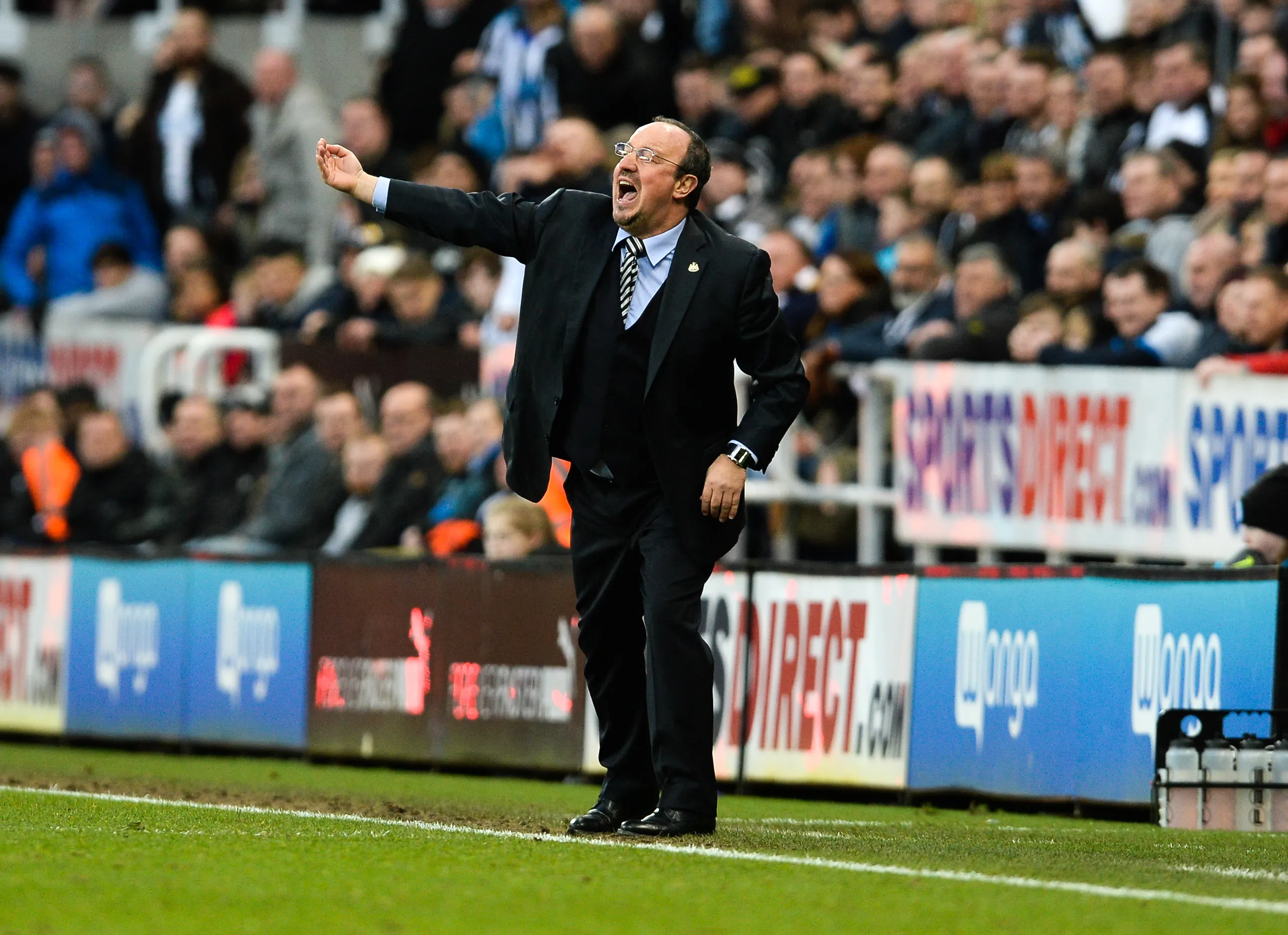 Newcastle remonte en Premier League