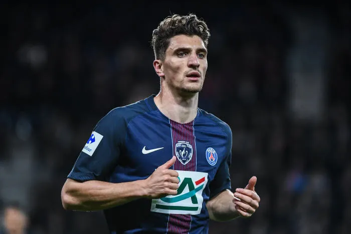 Meunier taille Ménès et Pauwels