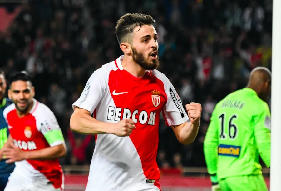 Bernardo Silva signe à City