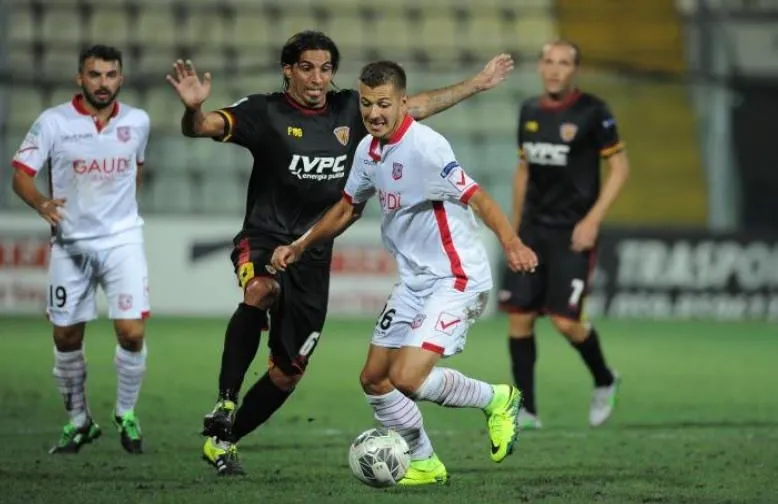 Carpi accroché par Benevento