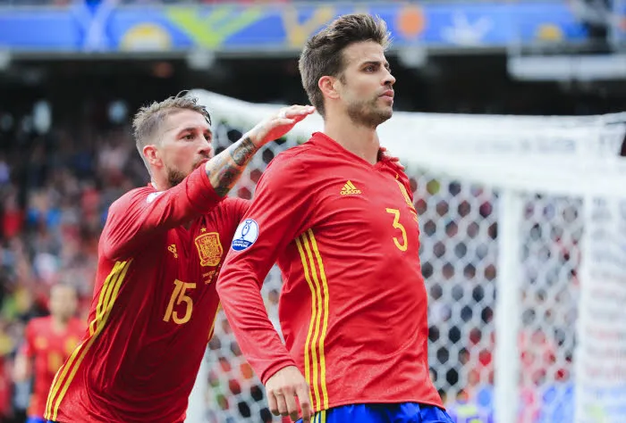 Piqué calme presque le jeu avec Ramos