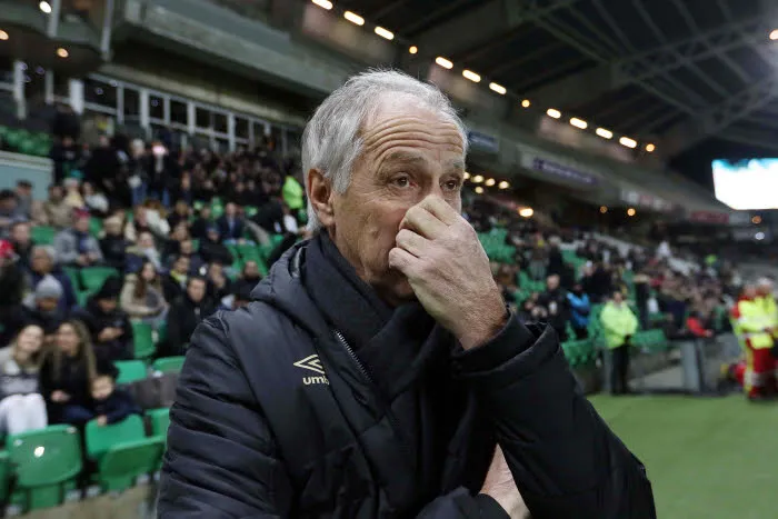 Girard déplore l’arrivée des techniciens étrangers