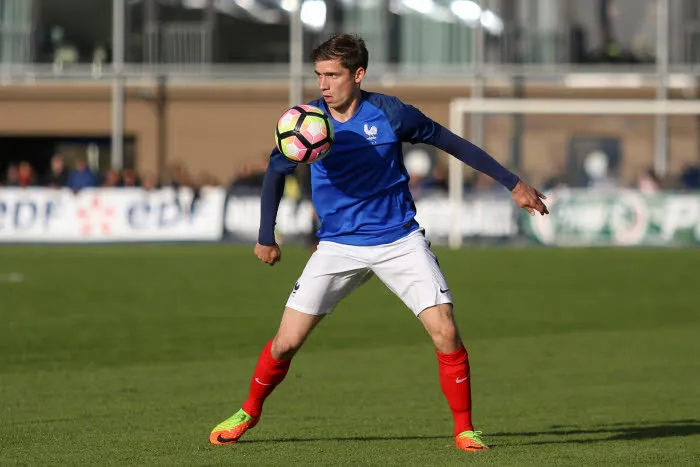 Perraud remplace Pavard chez les espoirs