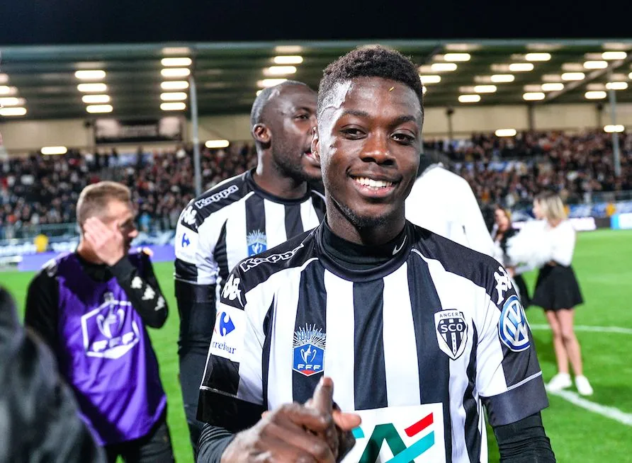 L&rsquo;OL en pole pour Nicolas Pépé