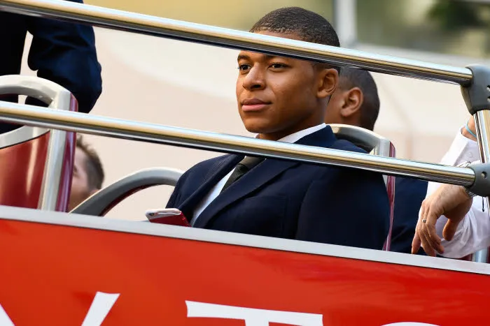 Mbappé affole le mercato… avec sa bio Twitter