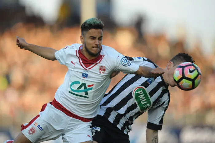 Sarri «<span style="font-size:50%">&nbsp;</span>ne connaît pas bien<span style="font-size:50%">&nbsp;</span>» Ounas