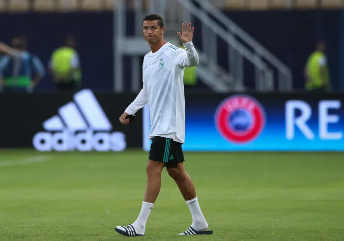 Cristiano Ronaldo sur le banc