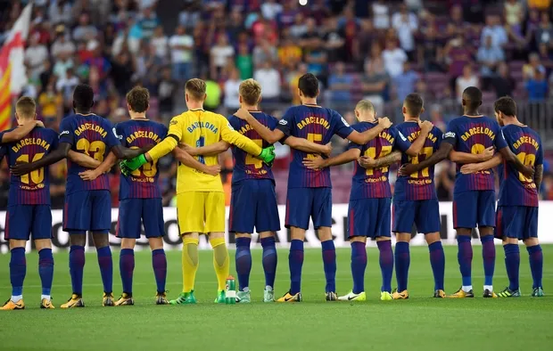 L’hommage du Camp Nou aux victimes de l’attentat