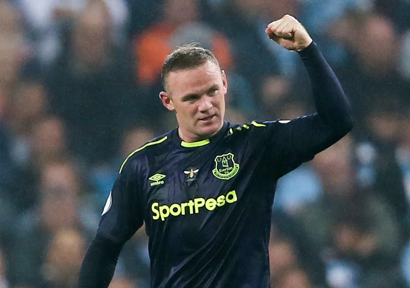 Rooney chambre les fans de Manchester City
