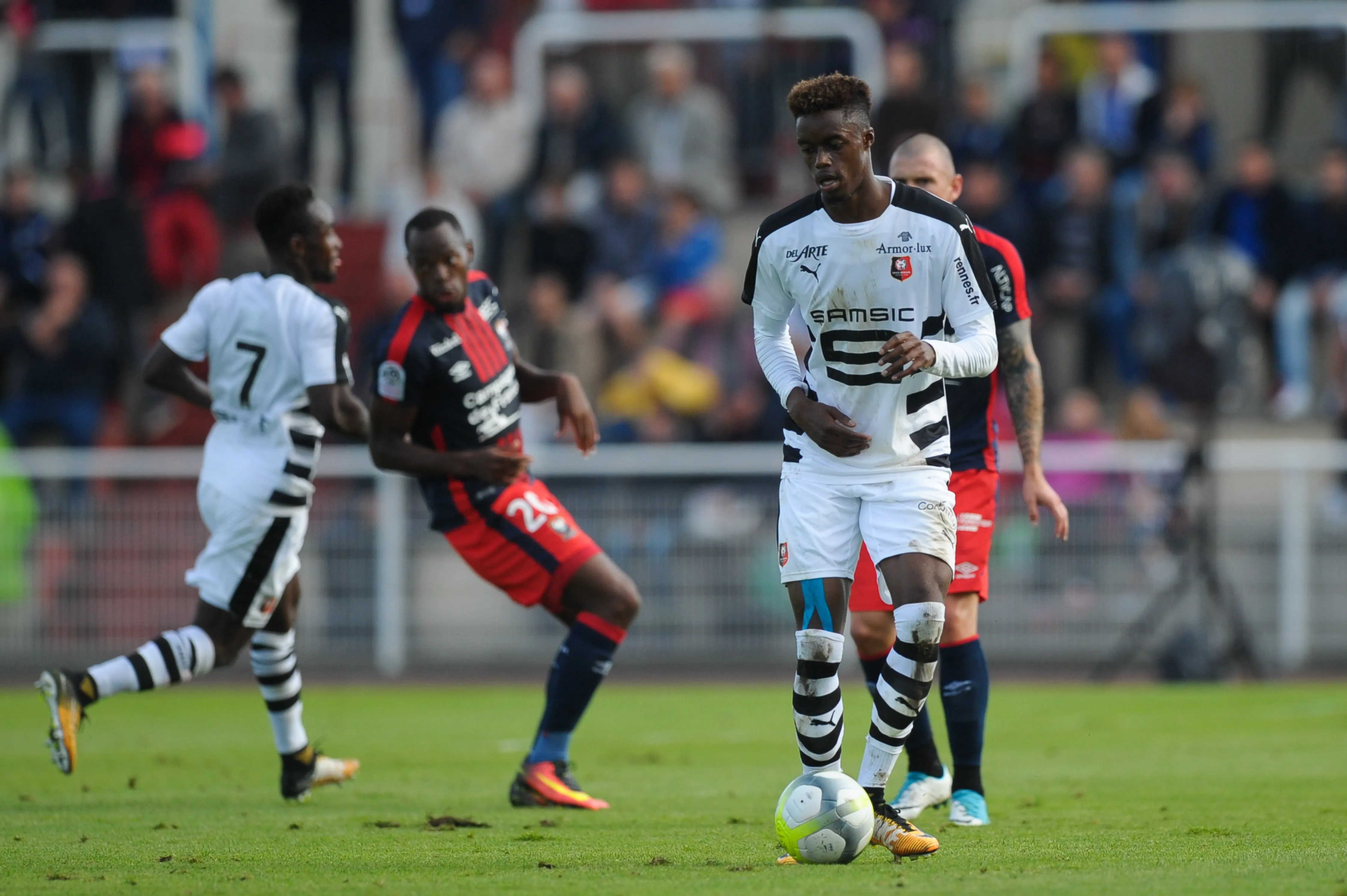 Un week-end de chassé-croisé sur le marché des transferts