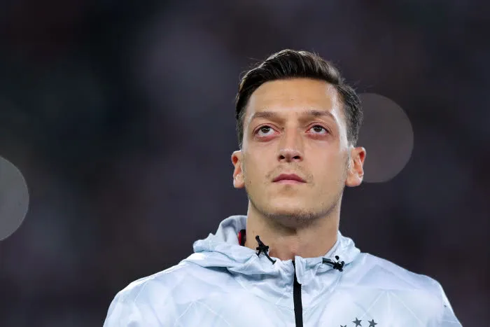 Özil à Manchester United en janvier ?