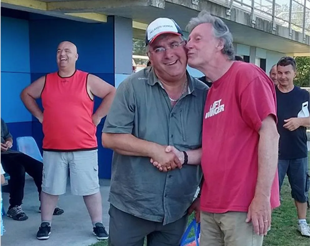 «<span style="font-size:50%">&nbsp;</span>Oui, le foot en marchant est un très bon sport<span style="font-size:50%">&nbsp;</span>»