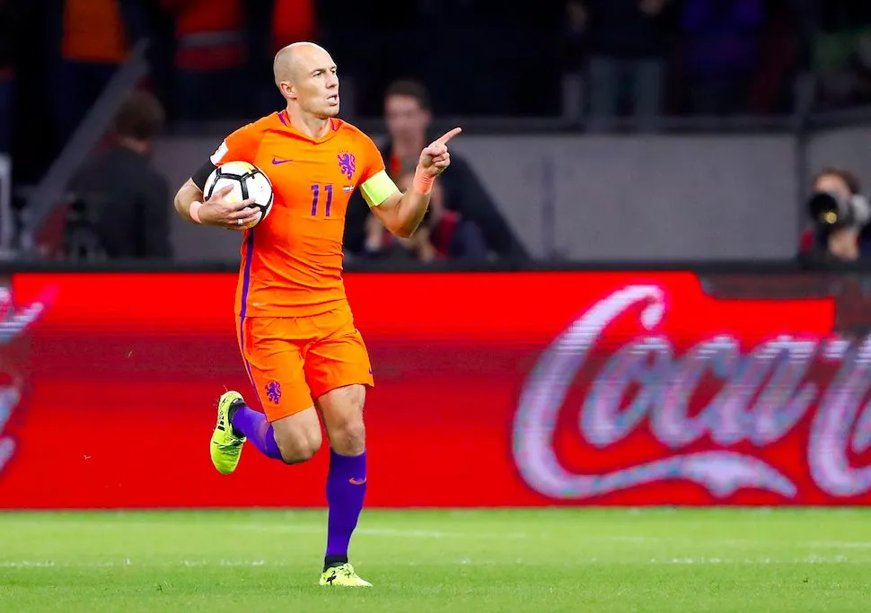Robben prend sa retraite internationale