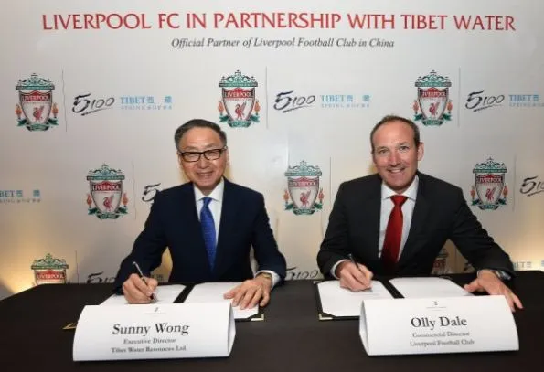 Une pétition lancée contre un sponsor de Liverpool