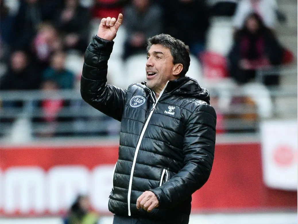 Reims prend la tête, Nîmes et Ajaccio se défoulent